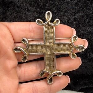 Vintage Benedikt NY Brooch Gold Tone Maltese Cross  Signed